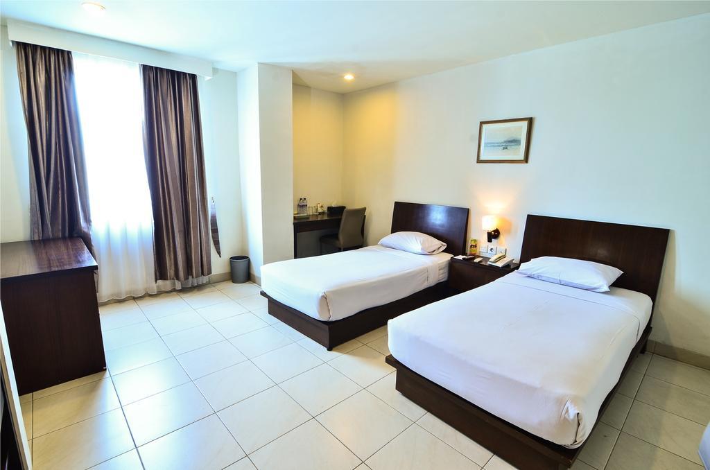 Losari Blok M Hotel Dżakarta Zewnętrze zdjęcie