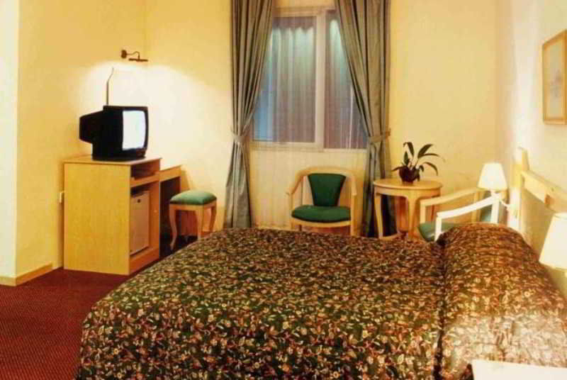 Losari Blok M Hotel Dżakarta Zewnętrze zdjęcie